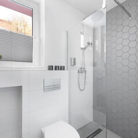 아파트 Pfenning By Little Heaven *